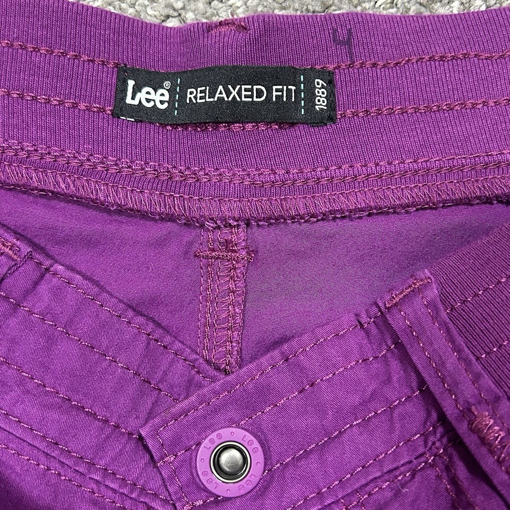 Lee Stretch Relaxed Fit Shorts - Womens 4 - Just Below The Waist Purple EUC! - Picture 2 of 7